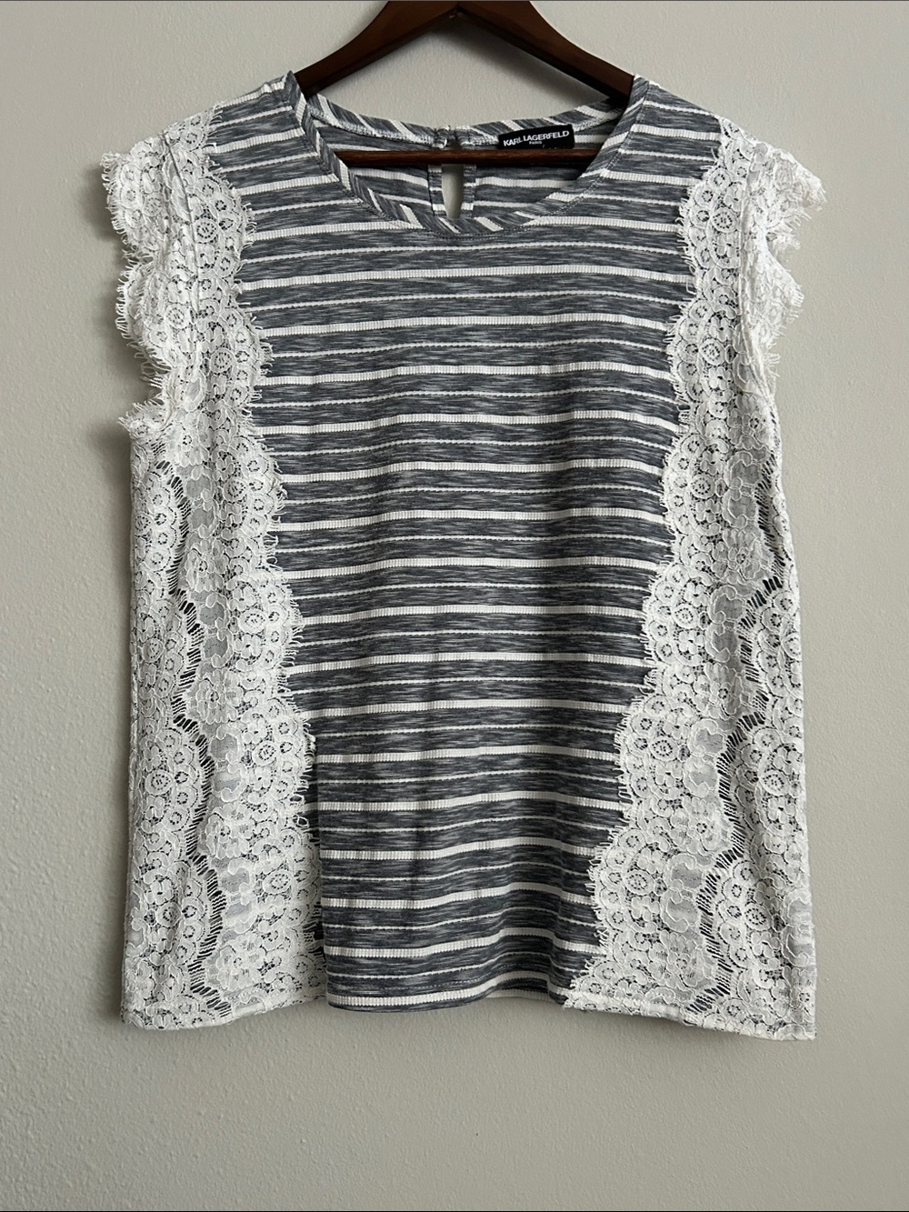 Karl Lagerfeld Striped Lace‑Trim Sleeveless Top – Size Large